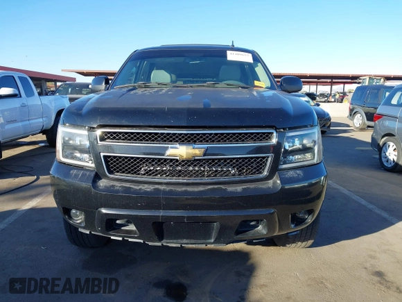 2007 Chevrolet Suburban LT with VIN 3GNGK26K47G206089, listed as a IAAI auction lot 41409657 with 156,789 mi miles and . Bid and sale history available at DreamBid. Image 13.