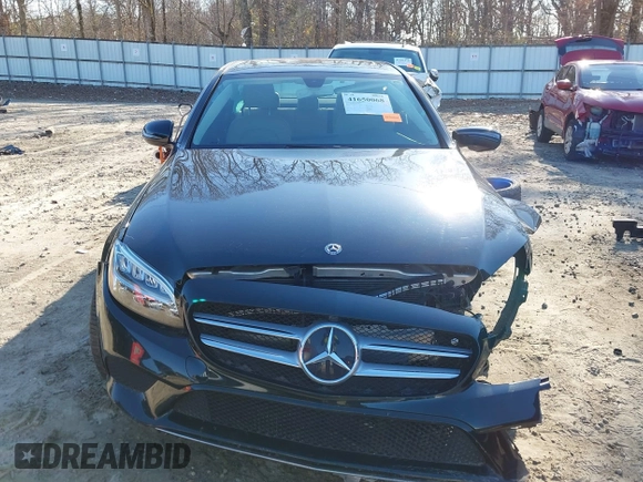 2019 Mercedes-Benz C 300 with VIN 55SWF8DB5KU311316, listed as a IAAI auction lot 41650068 with 68,399 mi miles and . Bid and sale history available at DreamBid. Image 13.