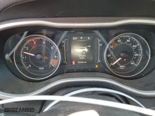 2014 Jeep Cherokee Sport with VIN 1C4PJLAB3EW245375, listed as a Copart auction lot 42643975 with 206,462 mi miles and Salvage Title. Bid and sale history available at carsss.com. Image 9.