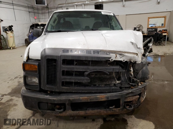 2008 Ford Super Duty F-250 SRW XL with VIN 1FTNX20558EE11711, listed as a Copart auction lot 88462905 with Not Provided miles and Salvage Title. Bid and sale history available at carsss.com. Image 5.