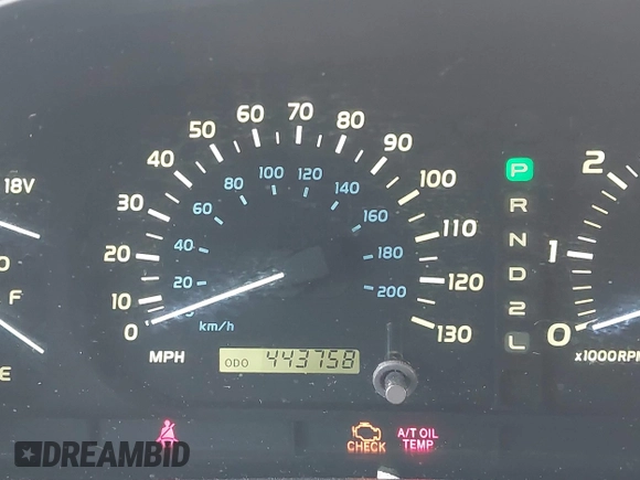 1999 Lexus LX 470 z VIN JT6HT00W8X0045705, wystawiony jako IAAI lot #42005587 z przebiegiem 443 758 mil mil oraz . Historia ofert i sprzedaży dostępna na DreamBid. Obrazek 15.