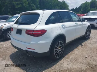 2019 Mercedes-Benz GLC 300 with VIN WDC0G4JBXK1000310, listed as a IAAI auction lot 42668396 with 22,459 mi miles and . Bid and sale history available at DreamBid. Image 4.