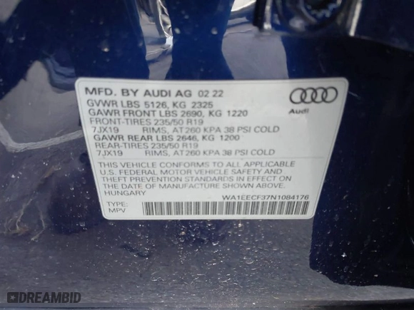 2022 Audi Q3 S line Premium Plus with VIN WA1EECF37N1084176, listed as a IAAI auction lot 41519490 with 22,884 mi miles. Bid and sale history available at carsss.com. Image 9.