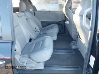 2017 Toyota Sienna XLE Auto Access Seat with VIN 5TDYZ3DC2HS805845, listed as a IAAI auction lot 41456888 with 138,475 mi miles and . Bid and sale history available at DreamBid. Image 8.