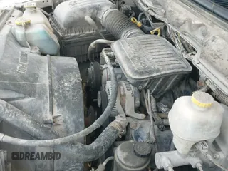 2007 Dodge 1500 ST z VIN 1D7HA16K87J574497, wystawiony jako IAAI lot #42506858 z przebiegiem 223 875 mil mil oraz . Historia ofert i sprzedaży dostępna na DreamBid. Obrazek 12.