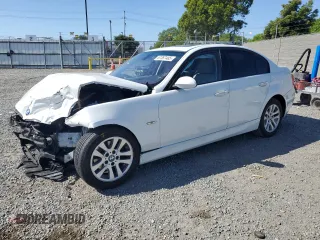 2007 BMW 3 Series 328i z VIN WBAVC53537FZ79020, wystawiony jako Copart lot #57387485 z przebiegiem Nie podano mil oraz Szkoda całkowita • Salvage title. Historia ofert i sprzedaży dostępna na DreamBid. Obrazek 1.