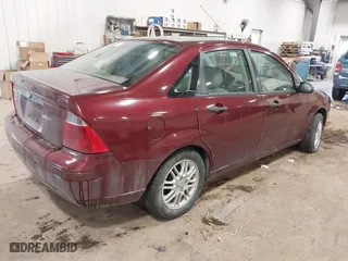 2007 Ford Focus S with VIN 1FAFP34N27W313853, listed as a IAAI auction lot 41491294 with 1 mi miles. Bid and sale history available at carsss.com. Image 4.