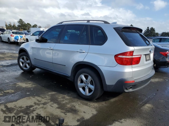 2008 BMW X5 3.0si with VIN 5UXFE43588L030785, listed as a Copart auction lot 46093105 with 122,328 mi miles and Salvage Title. Bid and sale history available at carsss.com. Image 2.