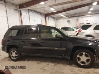 2004 Chevrolet TrailBlazer EXT LT with VIN 1GNET16SX46215438, listed as a IAAI auction lot 41481236 with 240,215 mi miles. Bid and sale history available at carsss.com. Image 13.