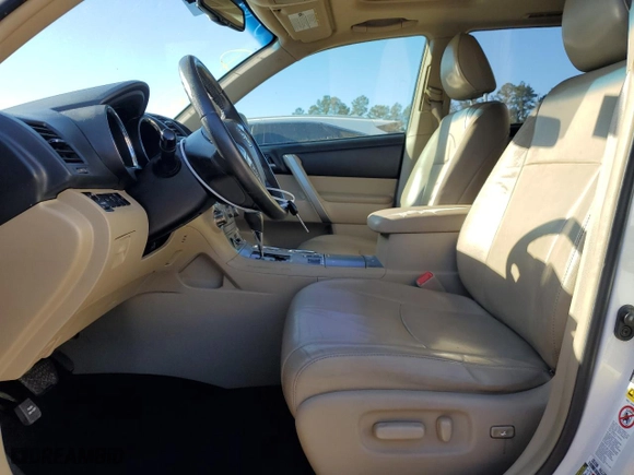 2013 Toyota Highlander with VIN 5TDZK3EH6DS111902, listed as a Copart auction lot 72780103 with 159,255 mi miles and Salvage Title. Bid and sale history available at carsss.com. Image 7.