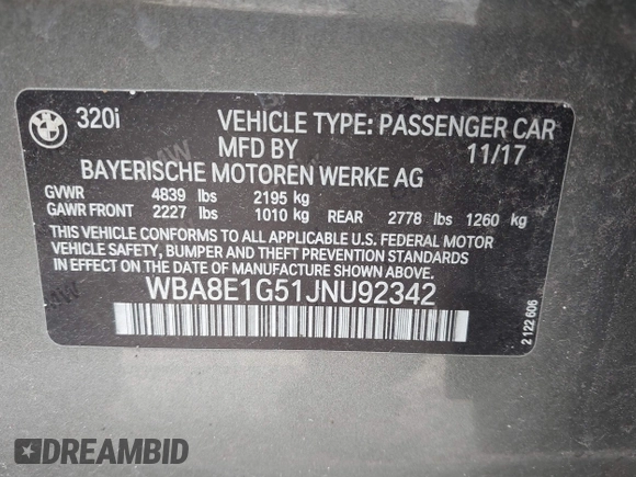 2018 BMW 3 Series 320i with VIN WBA8E1G51JNU92342, listed as a IAAI auction lot 41641934 with 27,477 mi miles. Bid and sale history available at carsss.com. Image 9.