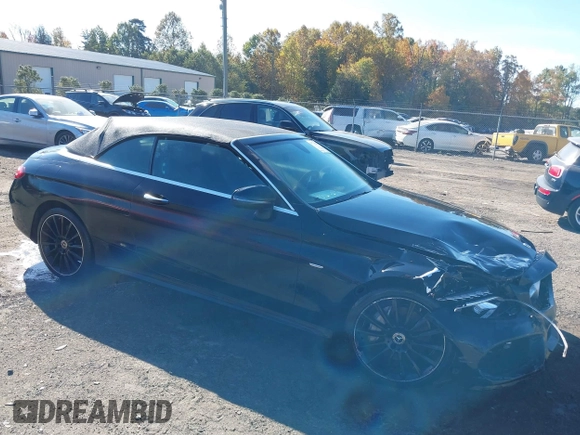 2018 Mercedes-Benz C 300 с VIN WDDWK4KBXJF653191, выставлен на аукционе IAAI как лот 40731846 с пробегом 77 176 миль миль и . История ставок и продаж доступна на DreamBid. Изображение 1.