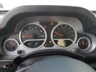 2008 Jeep Wrangler Unlimited Rubicon with VIN 1J4GA69118L590353, listed as a Copart auction lot 48487245 with 138,977 mi miles and Salvage Title. Bid and sale history available at carsss.com. Image 9.