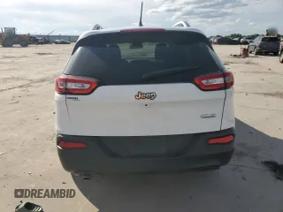 2017 Jeep Cherokee Latitude z VIN 1C4PJLCB6HW566120, wystawiony jako Copart lot #56361185 z przebiegiem 86 880 mil mil oraz Szkoda całkowita • Salvage title. Historia ofert i sprzedaży dostępna na DreamBid. Obrazek 6.