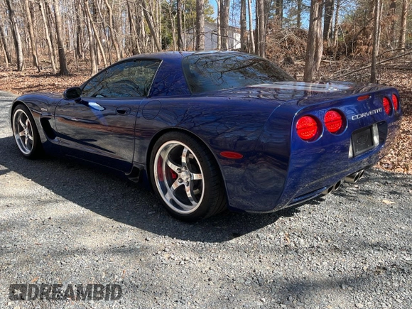 2004 Chevrolet Corvette Z06 with VIN 1G1YY12S945126732, listed as a Copart auction lot 46402085 with 34,600 mi miles and Clean Title. Bid and sale history available at carsss.com. Image 3.