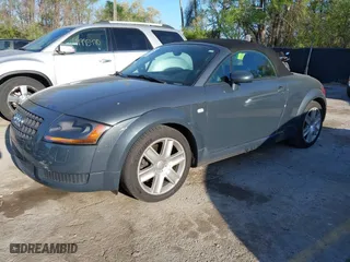 2003 Audi TT with VIN TRUTC28N831005984, listed as a IAAI auction lot 42025251 with 999,999 mi miles. Bid and sale history available at carsss.com. Image 2.