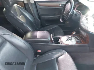 2009 Hyundai Genesis with VIN KMHGC46E69U020402, listed as a IAAI auction lot 42058858 with 180,038 mi miles and . Bid and sale history available at DreamBid. Image 5.