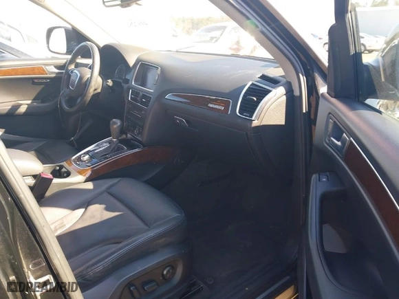 2012 Audi Q5 2.0T Premium Plus with VIN WA1LFAFPXCA004135, listed as a IAAI auction lot 41622520 with 138,499 mi miles. Bid and sale history available at carsss.com. Image 5.