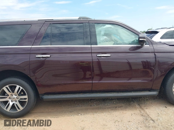 2024 Ford Expedition Max Limited с VIN 1FMJK1K80REA42655, выставлен на аукционе IAAI как лот 42190897 с пробегом 18 445 миль миль и . История ставок и продаж доступна на DreamBid. Изображение 13.