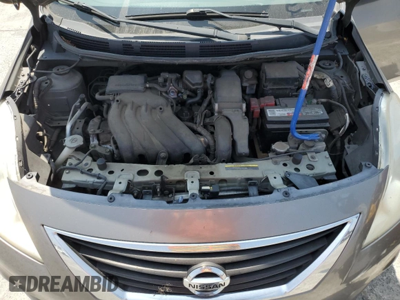 2012 Nissan Versa SV z VIN 3N1CN7AP7CL813302, wystawiony jako Copart lot #59006225 z przebiegiem 156 632 mil mil oraz Szkoda całkowita • Salvage title. Historia ofert i sprzedaży dostępna na DreamBid. Obrazek 11.