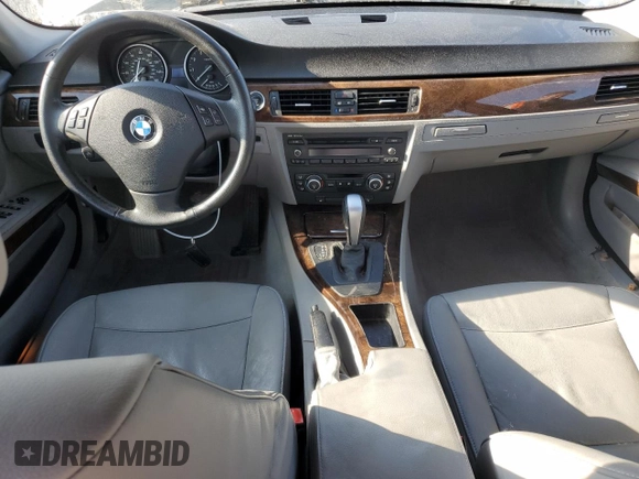 2009 BMW 3 Series 328i with VIN WBAPH775X9NM28706, listed as a Copart auction lot 73389384 with 92,892 mi miles and Salvage Title. Bid and sale history available at carsss.com. Image 8.