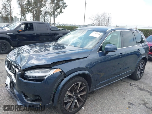 2022 Volvo XC90 Momentum with VIN YV4A22PKXN1817816, listed as a IAAI auction lot 41461524 with 48,048 mi miles. Bid and sale history available at carsss.com. Image 17.