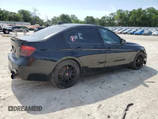 2015 BMW 3 Series 320i xDrive с VIN WBA3C3G57FNS74571, выставлен на аукционе Copart как лот 58059955 с пробегом 110 944 миль миль и Списание • Salvage title. История ставок и продаж доступна на DreamBid. Изображение 3.