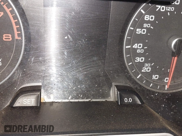 2016 Audi A4 Premium z VIN WAUAFAFL4GN008607, wystawiony jako IAAI lot #42289079 z przebiegiem Nie podano mil oraz . Historia ofert i sprzedaży dostępna na DreamBid. Obrazek 14.