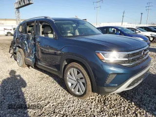2021 Volkswagen Atlas SEL with VIN 1V2BP2CAXMC587654, listed as a Copart auction lot 49255785 with 117,106 mi miles and Salvage title. Bid and sale history available at DreamBid. Image 4.