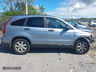 2011 Honda CR-V SE with VIN 5J6RE3H47BL012871, listed as a IAAI auction lot 41661353 with 123,396 mi miles. Bid and sale history available at carsss.com. Image 13.