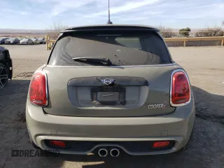 2020 MINI Hardtop Cooper S with VIN WMWXR5C0XL2M76663, listed as a Copart auction lot 85116374 with 16,919 mi miles and Salvage Title. Bid and sale history available at DreamBid. Image 6.