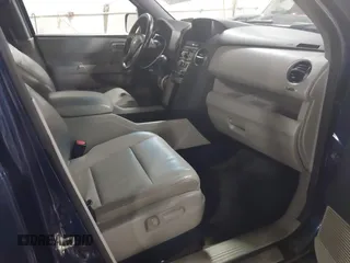 2015 Honda Pilot EX-L with VIN 5FNYF4H50FB040162, listed as a IAAI auction lot 41732726 with 149,003 mi miles and . Bid and sale history available at carsss.com. Image 5.