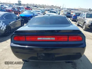 2014 Dodge Challenger R/T with VIN 2C3CDYBT8EH280622, listed as a IAAI auction lot 41973994 with 86,983 mi miles and . Bid and sale history available at DreamBid. Image 17.