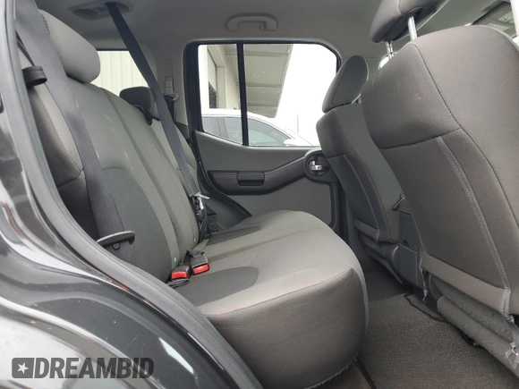 2015 Nissan Xterra S with VIN 5N1AN0NU4FN653388, listed as a Copart auction lot 81036504 with Not Provided miles and Salvage Title. Bid and sale history available at DreamBid. Image 11.