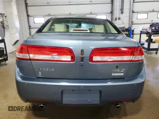 2011 Lincoln MKZ Hybrid z VIN 3LNDL2L33BR755653, wystawiony jako Copart lot #57050605 z przebiegiem 62 424 mil mil oraz Szkoda całkowita • Salvage title. Historia ofert i sprzedaży dostępna na DreamBid. Obrazek 6.