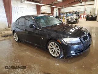 2011 BMW 3 Series 328i xDrive with VIN WBAPK5C54BA662297, listed as a Copart auction lot 53791725 with 210,616 mi miles and Clean Title. Bid and sale history available at DreamBid. Image 4.