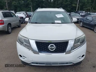 2015 Nissan Pathfinder SL with VIN 5N1AR2MM5FC705429, listed as a IAAI auction lot 42678231 with 162,526 mi miles and . Bid and sale history available at DreamBid. Image 6.