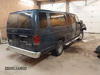 2012 Ford Econoline Passenger XL с VIN 1FBSS3BL8CDA76742, выставлен на аукционе IAAI как лот 41168179 с пробегом 250 991 миль миль и . История ставок и продаж доступна на DreamBid. Изображение 4.