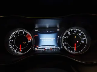 2019 Jeep Cherokee Trailhawk Elite with VIN 1C4PJMBX8KD458989, listed as a IAAI auction lot 41881517 with 89,045 mi miles. Bid and sale history available at carsss.com. Image 7.