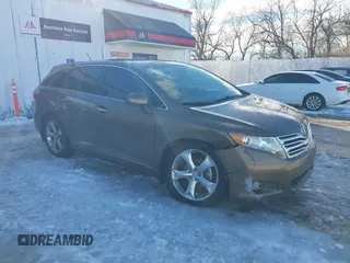 2010 Toyota Venza with VIN 4T3BK3BB5AU045631, listed as a IAAI auction lot 41266043 with 164,416 mi miles. Bid and sale history available at carsss.com. Image 1.
