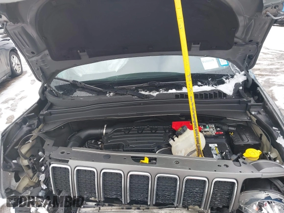 2020 Jeep Renegade Limited with VIN ZACNJBD11LPL74100, listed as a IAAI auction lot 41140117 with 45,067 mi miles and . Bid and sale history available at DreamBid. Image 10.