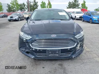 2014 Ford Fusion SE with VIN 3FA6P0H71ER317936, listed as a IAAI auction lot 42119522 with 206,220 mi miles. Bid and sale history available at carsss.com. Image 6.