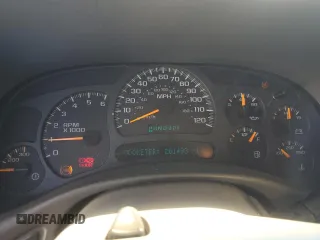 2003 GMC Yukon Denali z VIN 1GKEK63U93J307591, wystawiony jako Copart lot #55341075 z przebiegiem 201 493 mil mil oraz Szkoda całkowita • Salvage title. Historia ofert i sprzedaży dostępna na DreamBid. Obrazek 9.