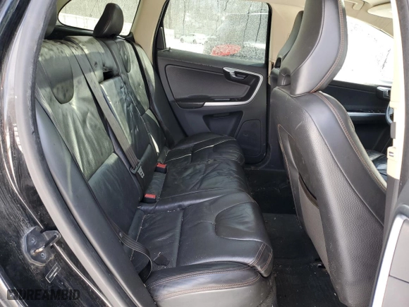 2010 Volvo XC60 3.2L with VIN YV4982DZ7A2062440, listed as a Copart auction lot 45383095 with 203,790 mi miles and Salvage Title. Bid and sale history available at carsss.com. Image 11.