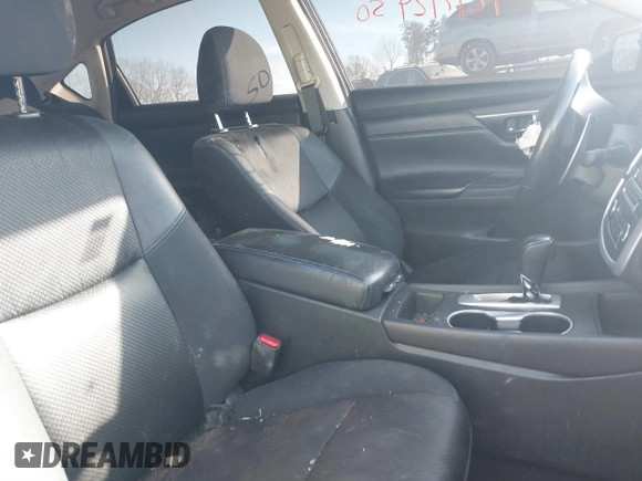 2017 Nissan Altima SR with VIN 1N4AL3AP7HC238243, listed as a IAAI auction lot 41454135 with Not Provided miles and . Bid and sale history available at carsss.com. Image 5.