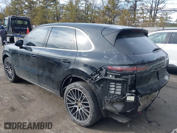 2019 Porsche Cayenne S z VIN WP1AB2AYXKDA62661, wystawiony jako IAAI lot #41622201 z przebiegiem 66 848 mil mil oraz . Historia ofert i sprzedaży dostępna na DreamBid. Obrazek 3.