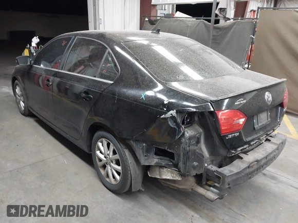 2013 Volkswagen Jetta SE with VIN 3VWDX7AJ8DM258179, listed as a IAAI auction lot 42184402 with 105,807 mi miles and . Bid and sale history available at DreamBid. Image 3.