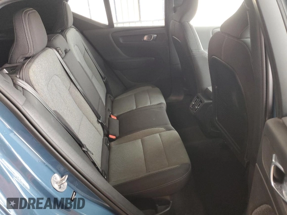 2024 Volvo XC40 Core Bright Theme с VIN YV4L12UK1R2338006, выставлен на аукционе Copart как лот 49792975 с пробегом 23 924 миль миль и Чистый • Clean title. История ставок и продаж доступна на DreamBid. Изображение 11.
