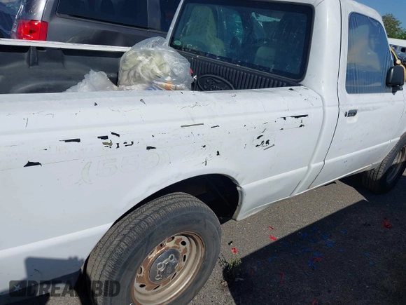 2004 Ford Ranger XL with VIN 1FTYR10D54PA03233, listed as a IAAI auction lot 41974265 with 414,430 mi miles and . Bid and sale history available at DreamBid. Image 14.
