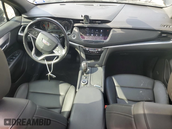 2021 Cadillac XT6 Luxury with VIN 1GYKPAR46MZ124270, listed as a Copart auction lot 44359615 with 149,820 mi miles and Clean title. Bid and sale history available at DreamBid. Image 8.